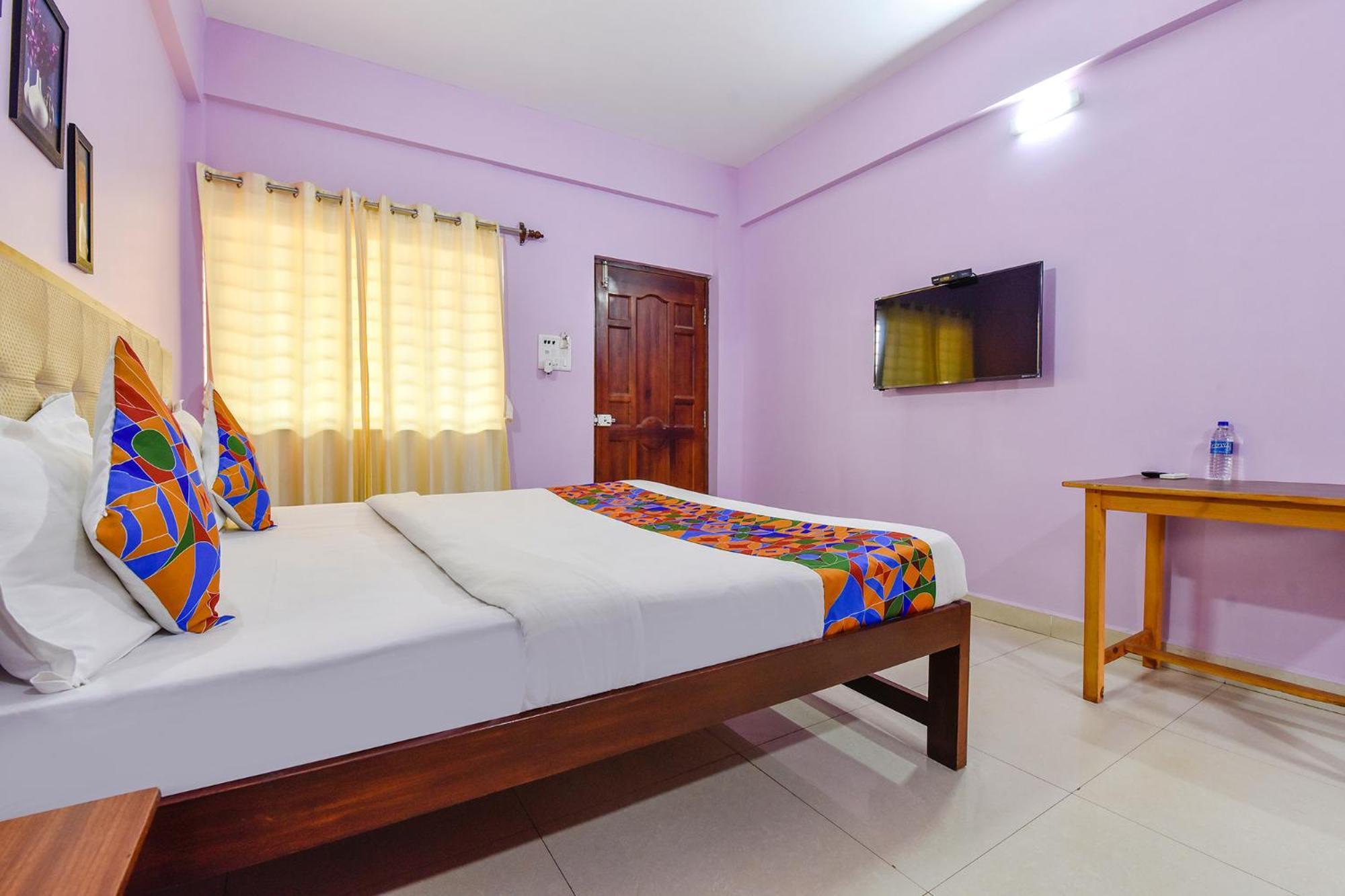 Fabexpress Morjim Paradise - Nr Morjim Beach Ngoại thất bức ảnh