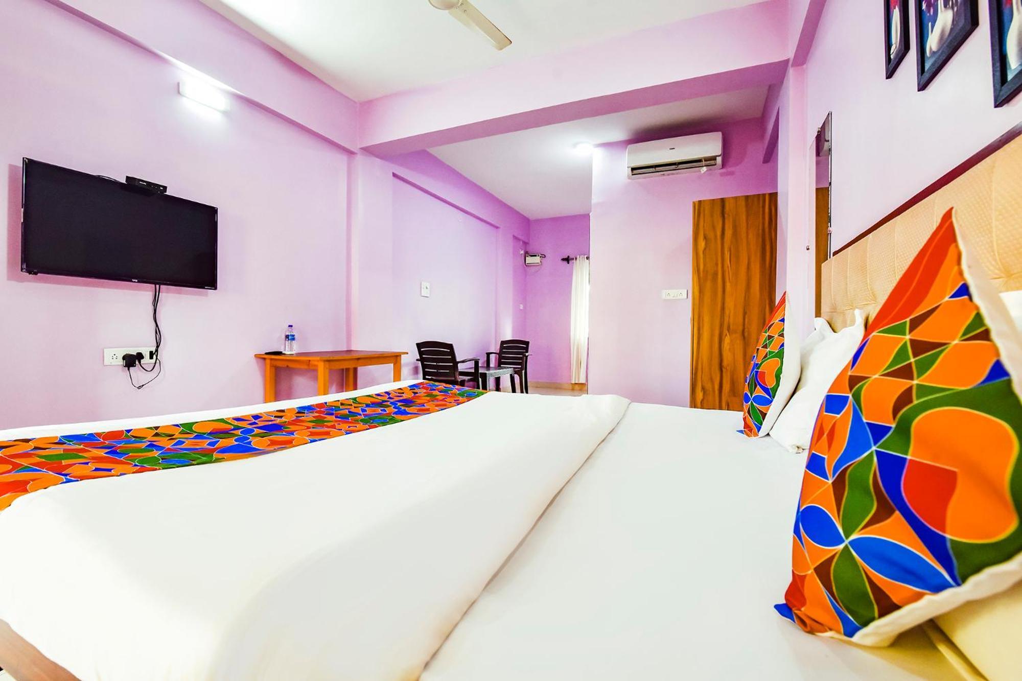 Fabexpress Morjim Paradise - Nr Morjim Beach Ngoại thất bức ảnh