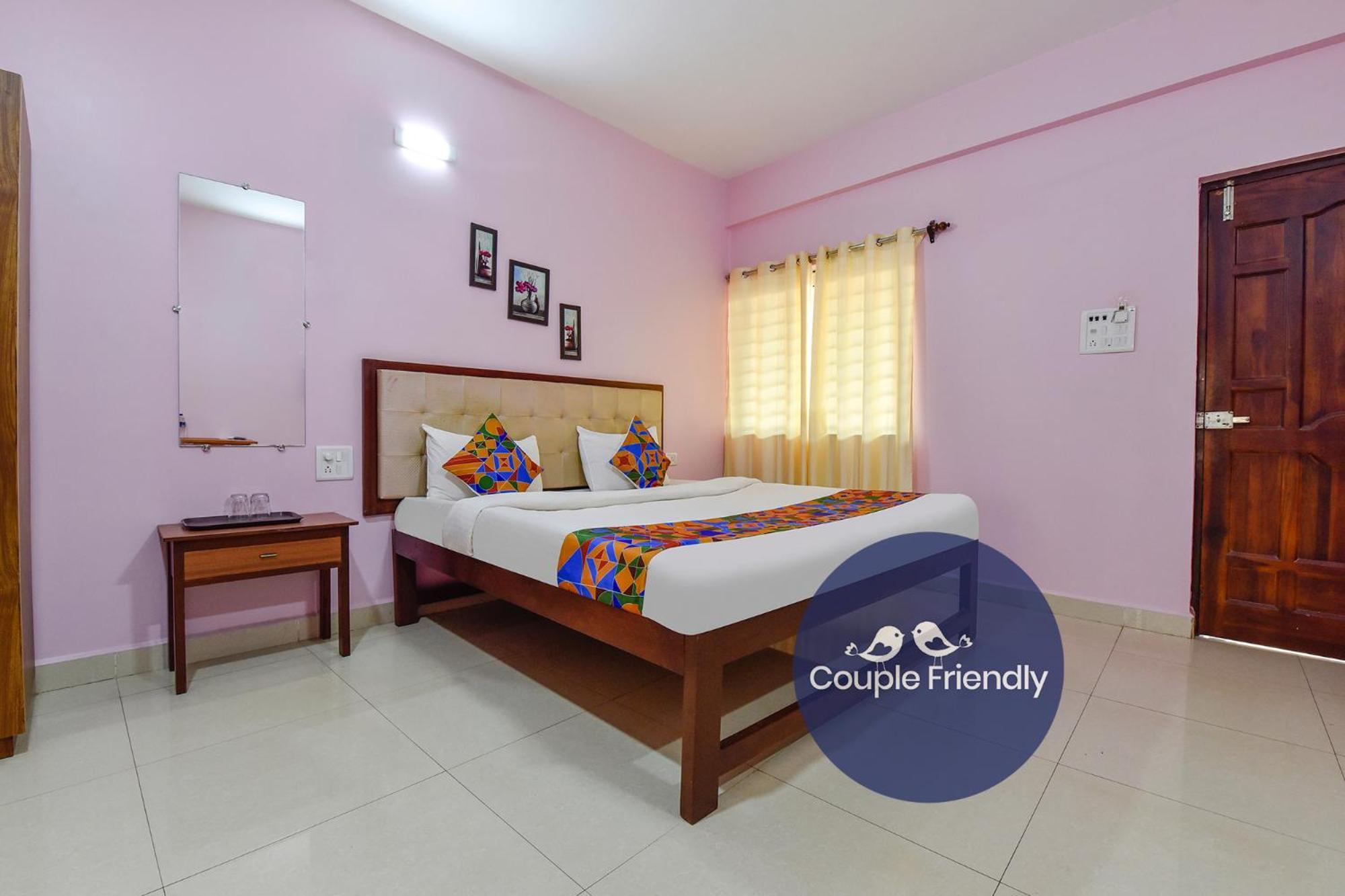 Fabexpress Morjim Paradise - Nr Morjim Beach Ngoại thất bức ảnh